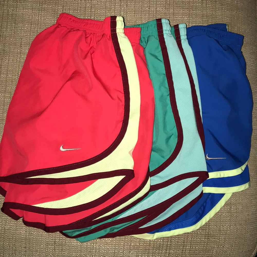 SOLD Bundle of 3 Nike Dri-Fit shorts sz S